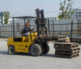 烟台叉车培训 烟台叉车培训